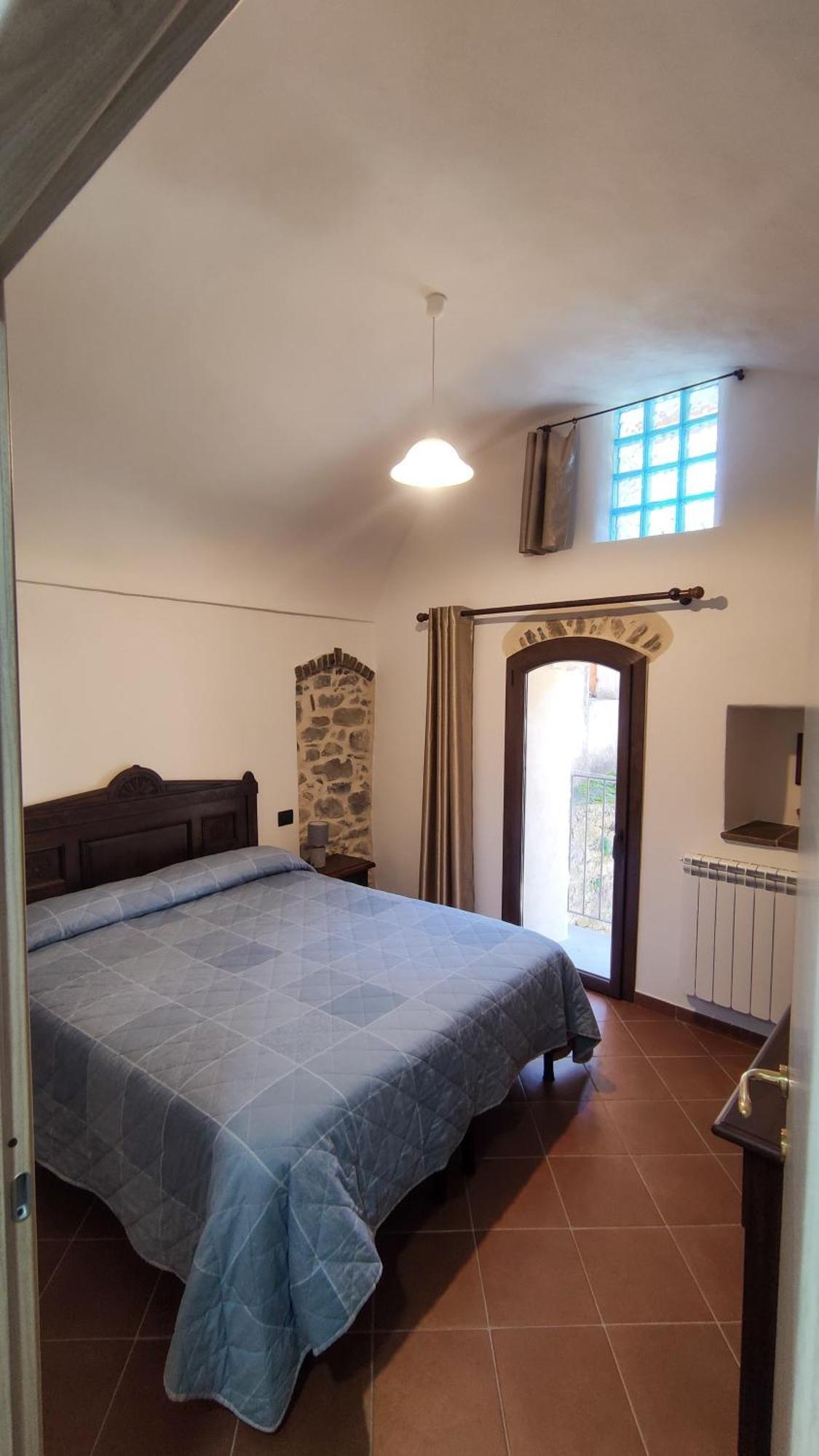 Apartamento Casa Bertagna Rocchetta Nervina Exterior foto