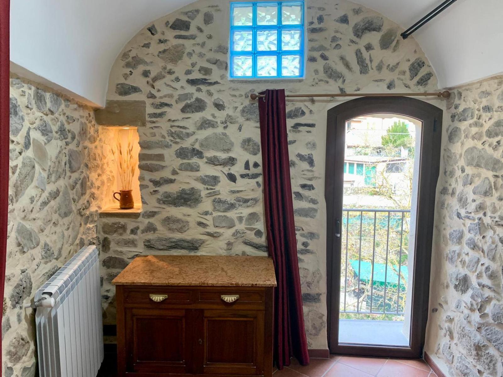 Apartamento Casa Bertagna Rocchetta Nervina Exterior foto